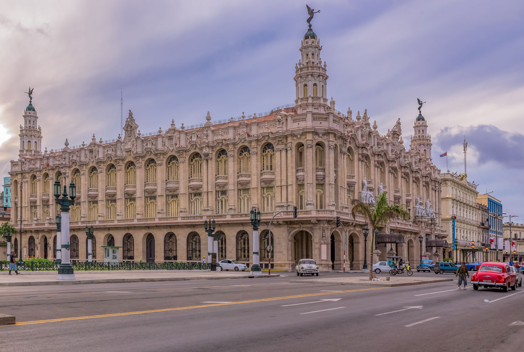Gran-Teatro-De-Habana